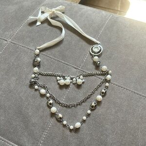 Silver and White Layered Pearl Necklace with Vintage Charm